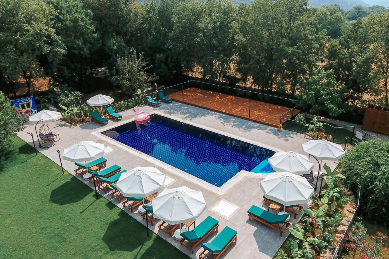 Pyramid Boutique * Kayakoy