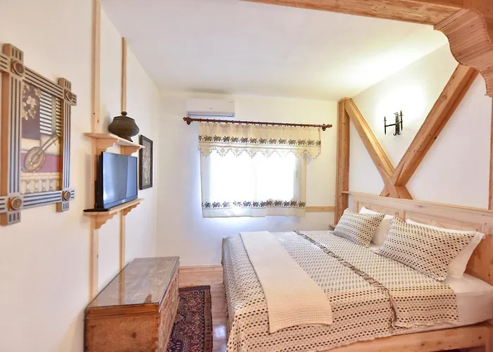 Pyramid Boutique Hotel